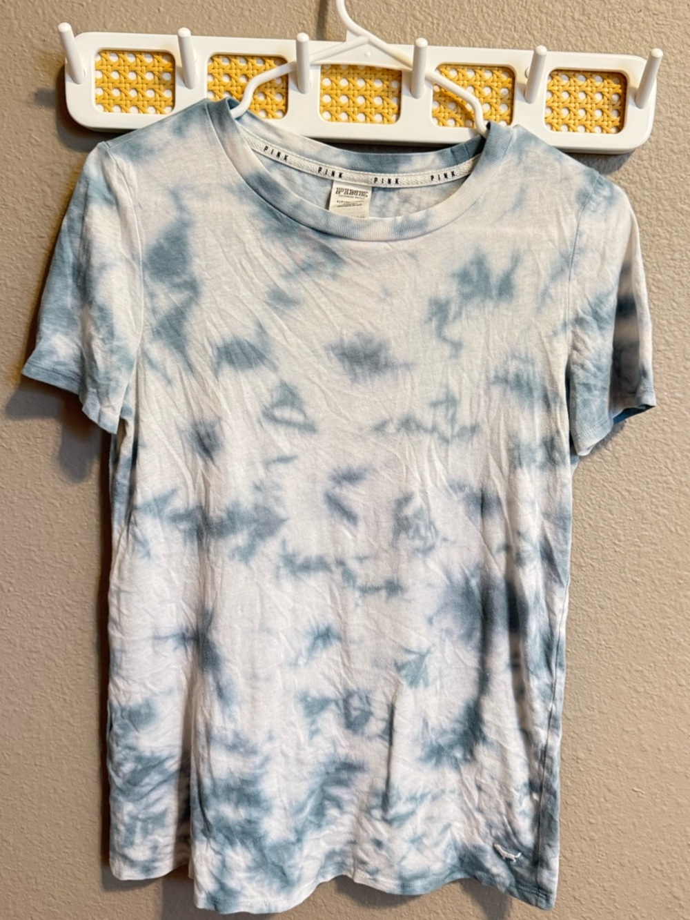 PINK VICTORIOUS SECRET Light Blue Tie-Dye Short Sleeve Tee